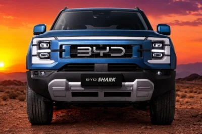 BYD sort son Toyota Hilux électrifié : 436 ch et 90 km en tout électrique pour un 4×4 qui n’existait pas encore sous cette forme