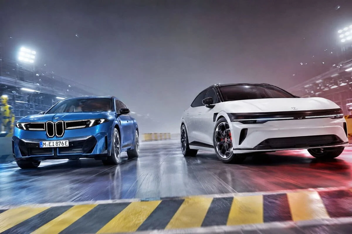 27 000 € de moins et une sécurité comparable : la voiture chinoise qui fait de l’ombre à la BMW iX3 n’avait pas besoin de crier fort pour convaincre