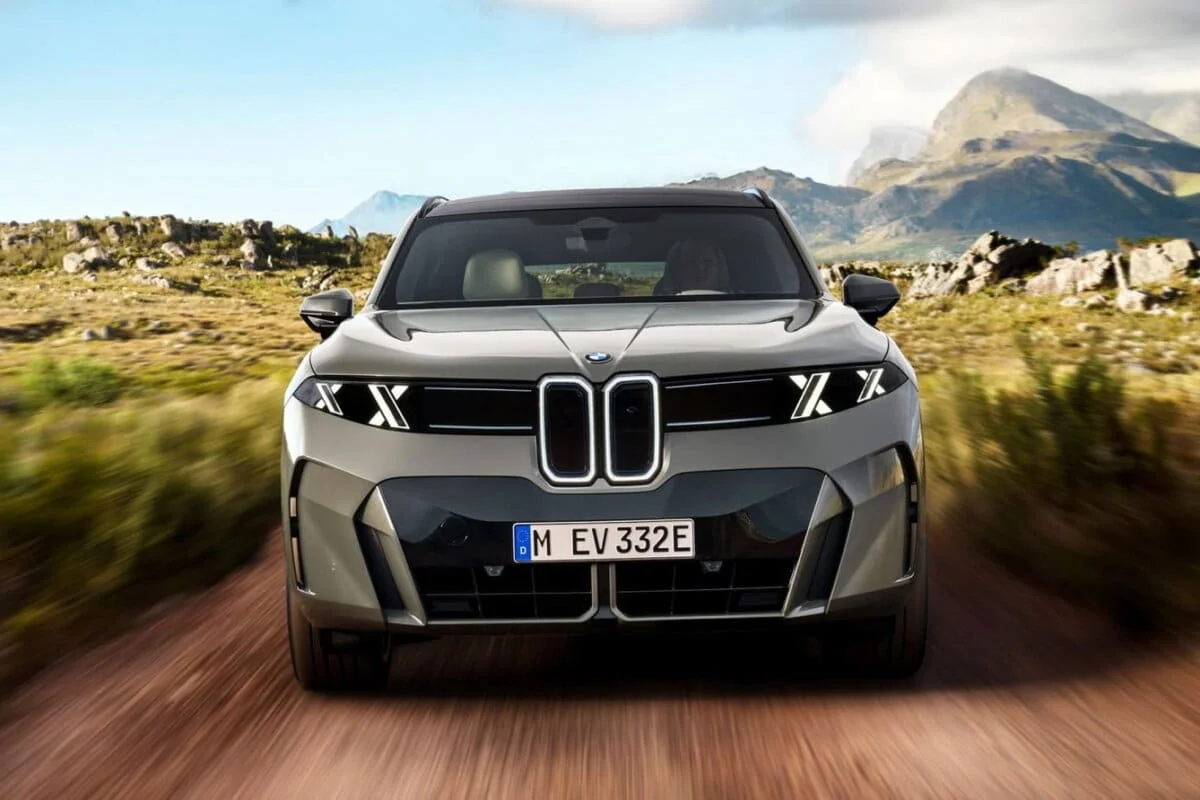 Derrière les apparences premium de la nouvelle BMW X5 se cachent les atouts tout-terrain développés pour la future Classe G et c’est une vraie surprise