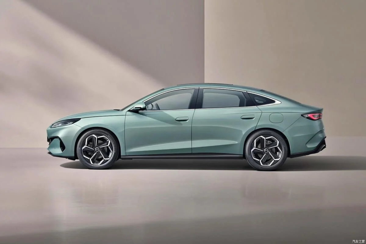 BYD Seal 6 DM-i : à 38 490 €, la berline hybride rechargeable qui met les références européennes sous pression