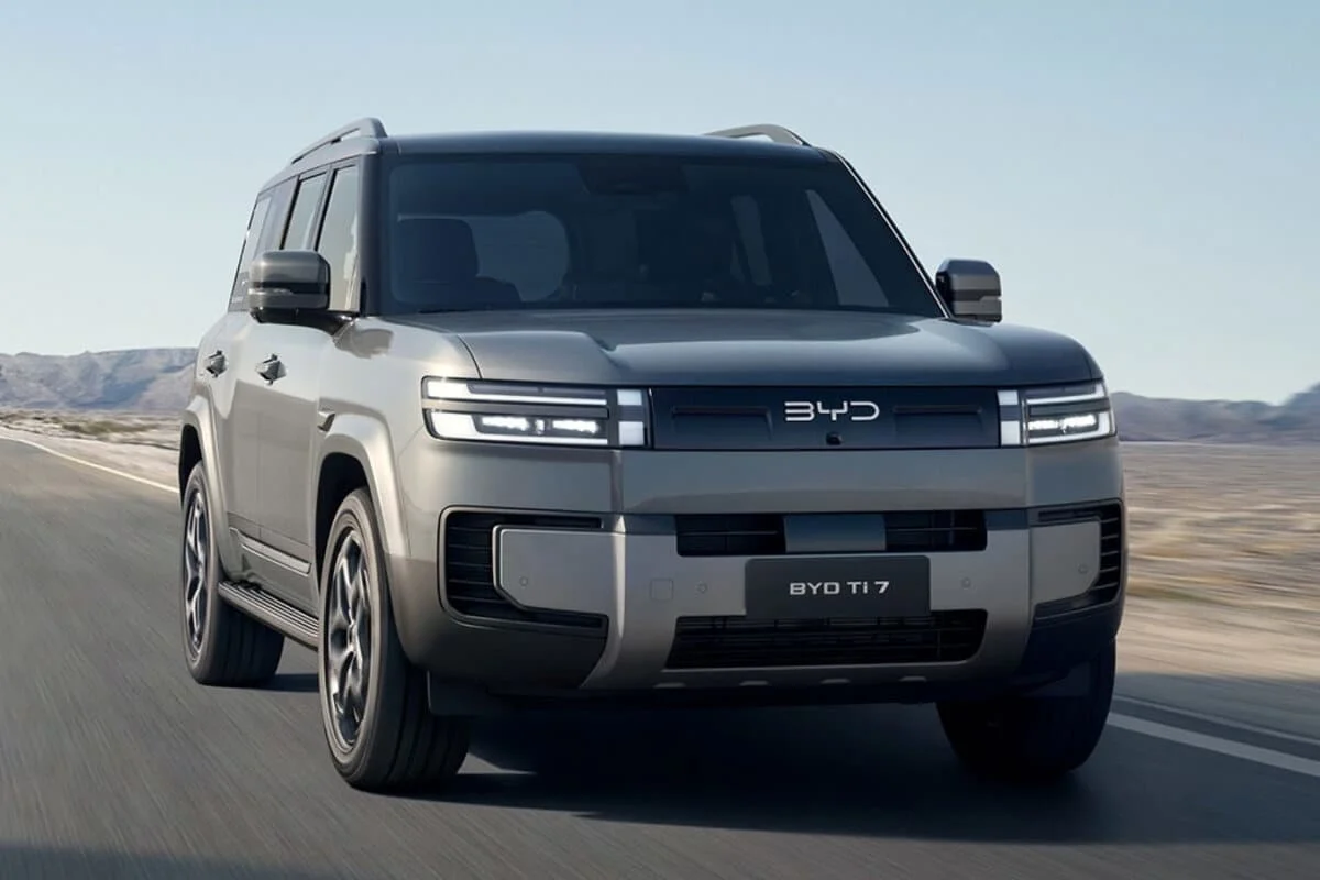 Stellantis est le constructeur qui souffre le plus face aux Chinois : déjà une voiture sur dix en Europe, potentiellement une sur trois demain