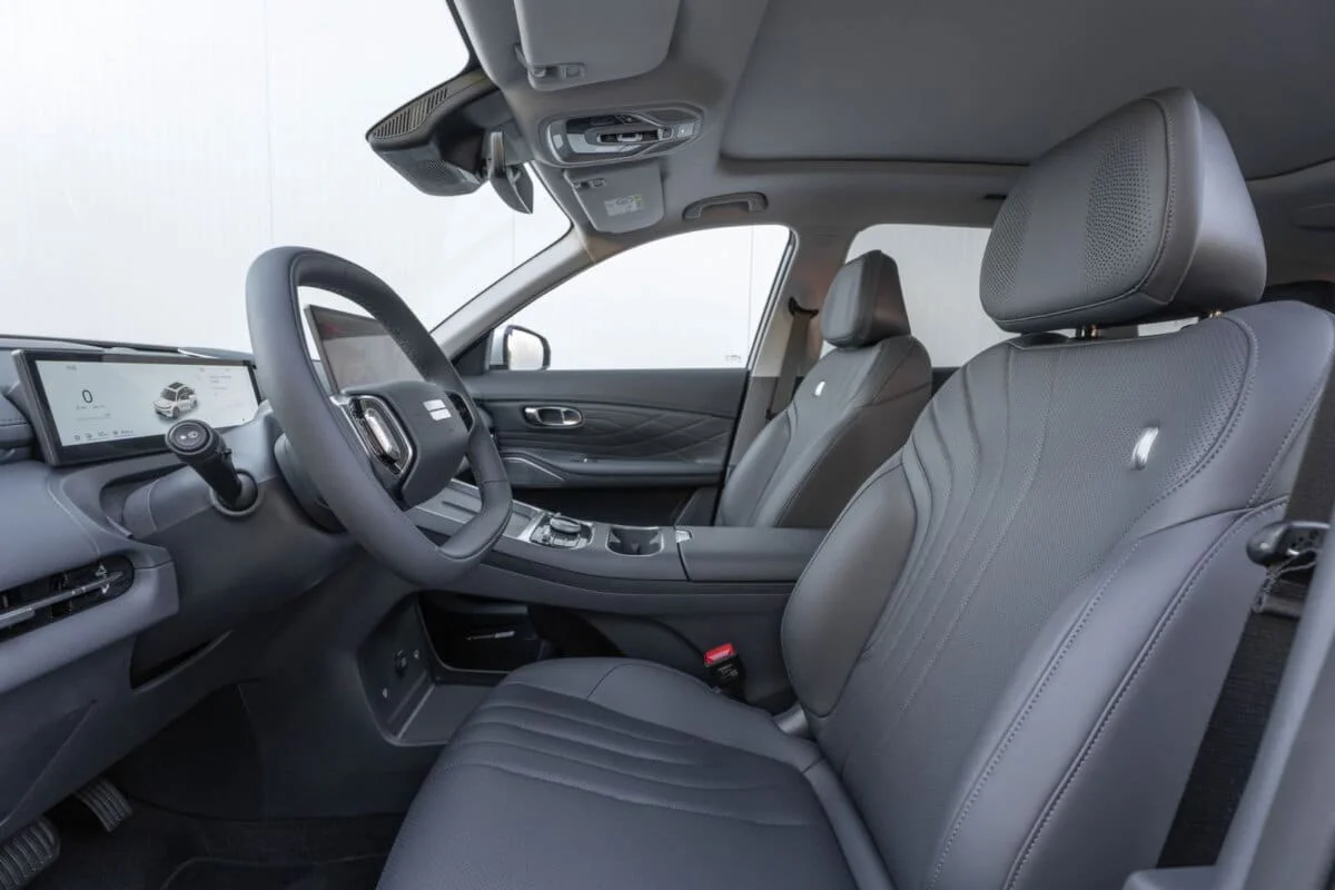Geely Starray EM-i Pro : 1 000 km d’autonomie combinée en hybride rechargeable, le SUV qui arrive avec l’argument le plus massue du moment