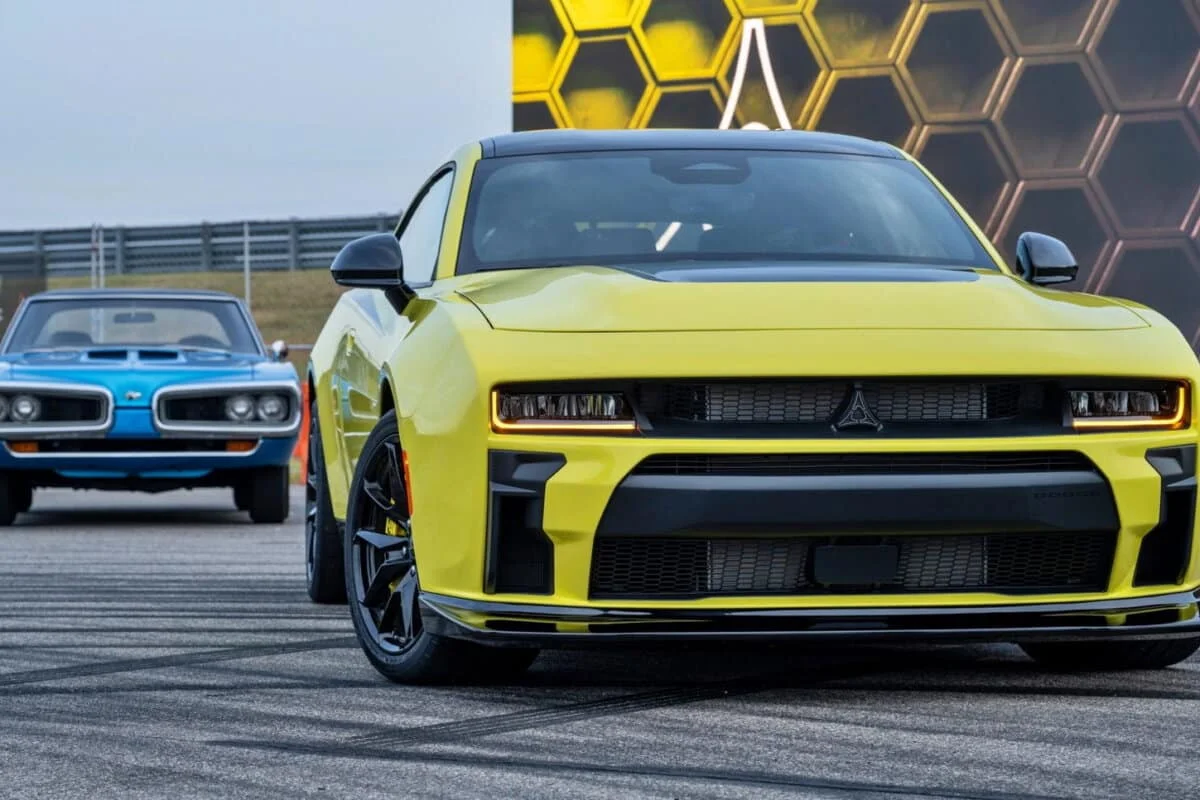 600 ch et aucune motorisation électrique : Dodge ressuscite l’une des icônes des muscle cars avec une pureté thermique absolue