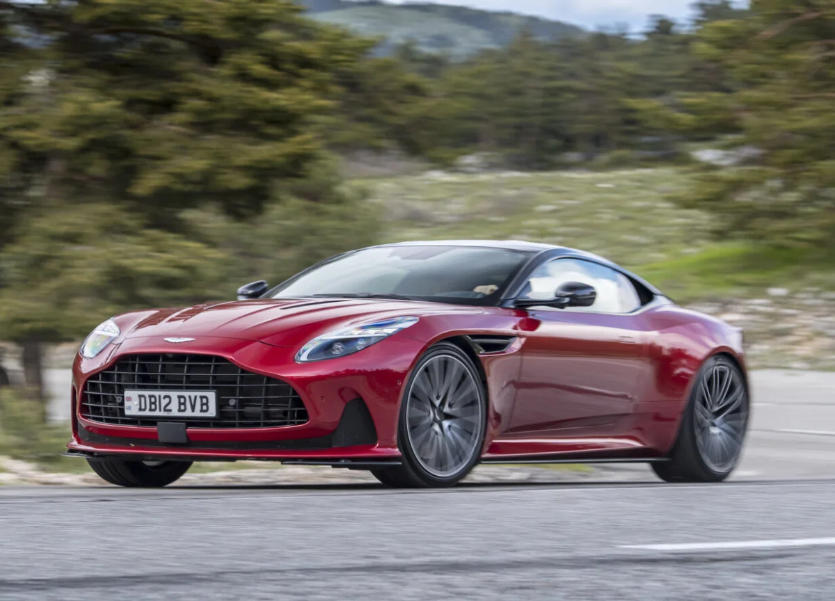 Aston Martin : une nouvelle injection de 50 millions £ pour éviter l’asphyxie financière