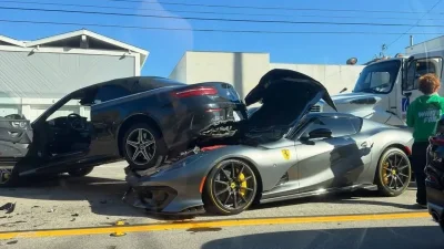 Une Ferrari 812 Competizione Aperta de plus de 2 millions d'euros retrouvée sous une Mercedes après un accident en Californie