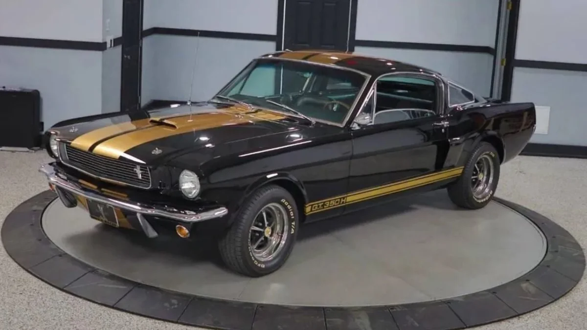 Shelby GT350H 1966 : cet exemplaire exceptionnel est à vendre avec une bonne et une mauvaise nouvelle