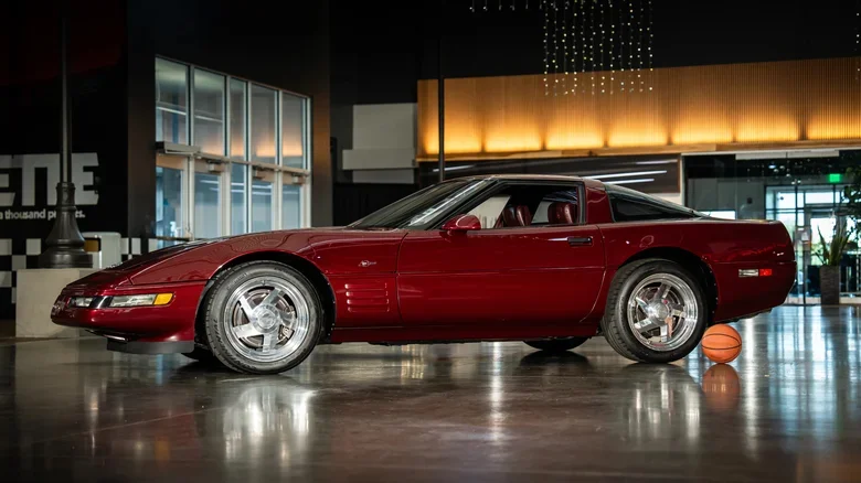 La Corvette ZR-1 de Michael Jordan finit sa course au National Corvette Museum jusqu'en 2027