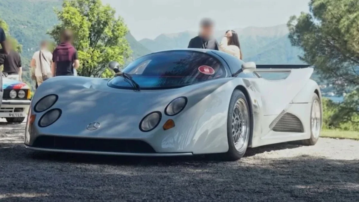 Mercedes C1000 : cette hypercar unique des années 90 a été fabriquée sur commande pour près de 3 millions d'euros