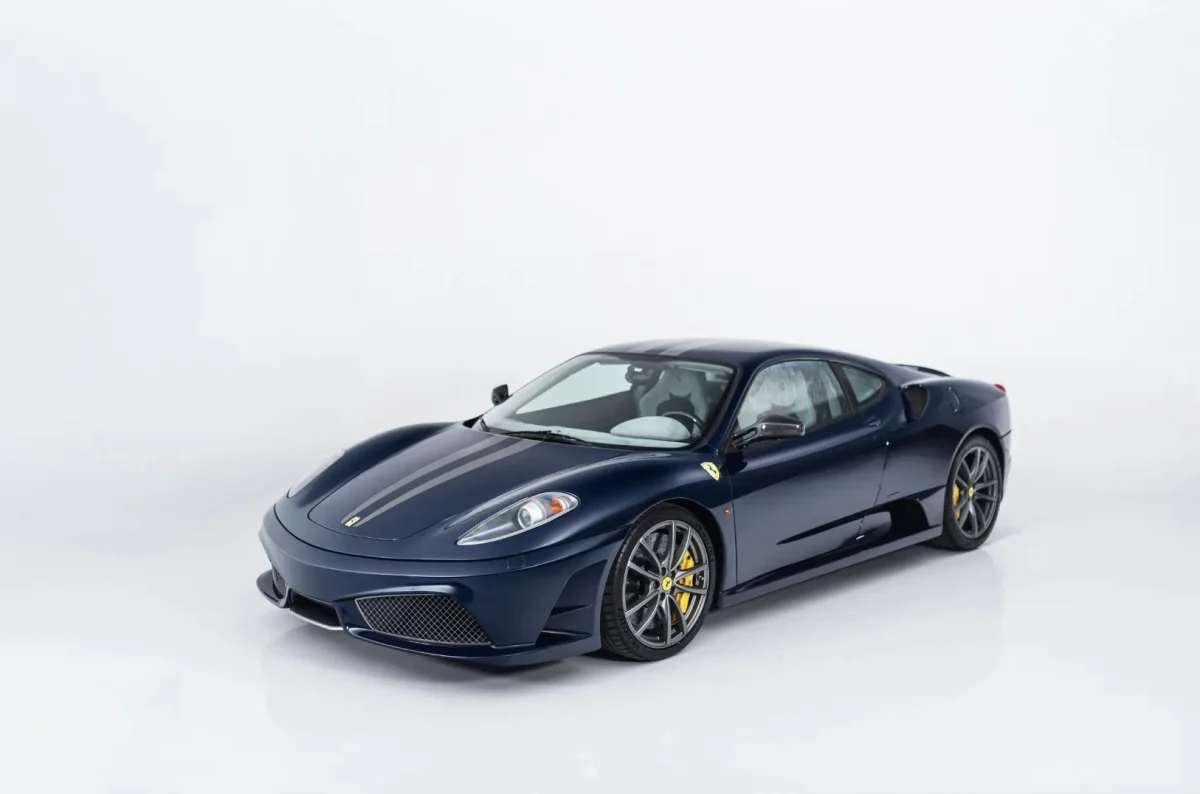 Ferrari F430 Scuderia : le tout premier exemplaire appartenait encore à la marque, mais il est à vendre (+images)