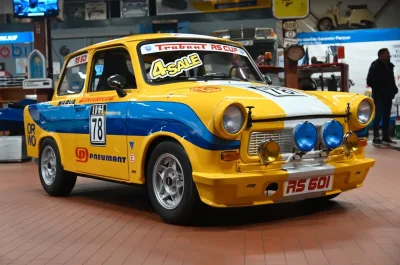 Trabant 601 : cet exemplaire préparé pour le rallye va affoler les collectionneurs de voitures anciennes