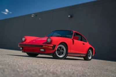 Porsche 911 Carrera 1986 : ce modèle en parfait état équipé d'un flat 6 3,2 L refroidi par air vaut une petite fortune
