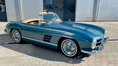 Mercedes 300 SL Roadster : retrouvé démonté après un crash, ce modèle rare s’affiche aujourd’hui à 1,38 million d’euros