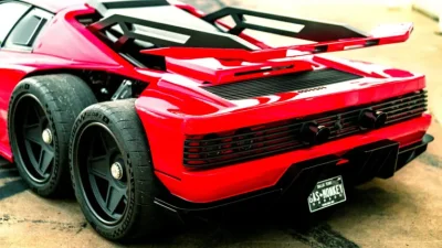 Ferrari Testarossa F6 : ce monstre à 6 roues, signé Gas Monkey, développe 650 ch et vaut 1,3 million euros