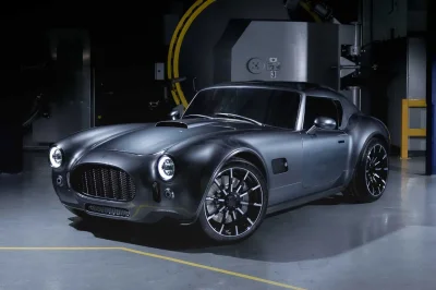 Nouvelle AC Cobra GT Coupé : un V8 à contre-courant du virage électrique
