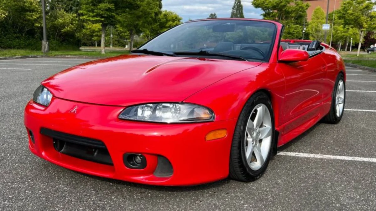Vendue à 18 500 €, cette Mitsubishi Eclipse GS-T Spyder de 1997 vaut presque son prix neuf : folie ou futur collector ?