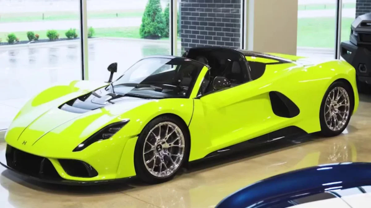 30 exemplaires, 1 817 ch, 1 100 km : cette Hennessey Venom F5 Roadster réapparaît à un prix fou