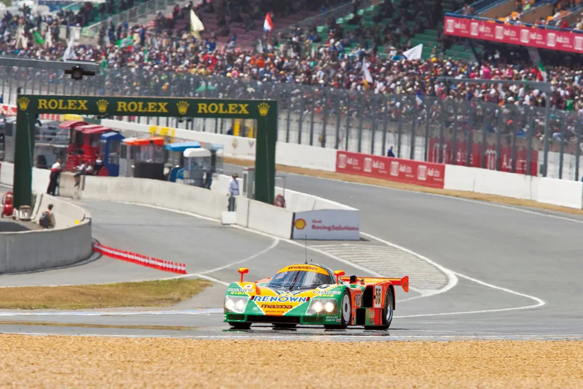 Mazda 787B : la légende des 24 Heures du Mans va reprendre la piste en 2026