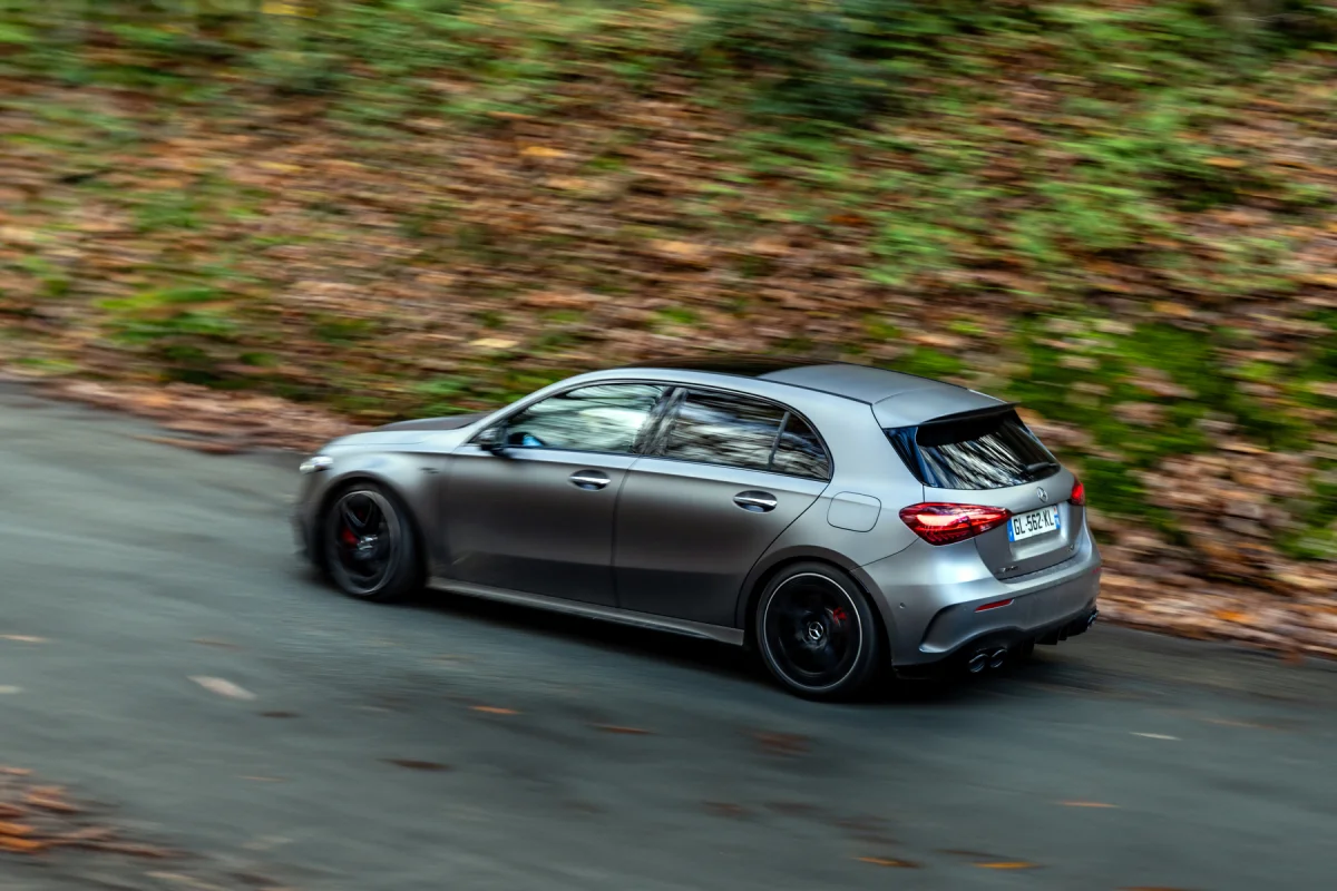 Combien ça coûte de rouler en Mercedes-AMG A45 S en LLD ?