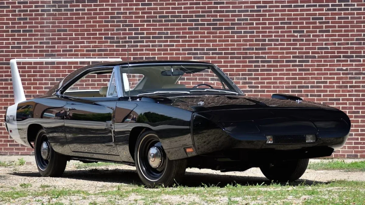 Cette Dodge Charger Daytona Hemi de 1969 pourrait affoler les enchères grâce à une configuration introuvable