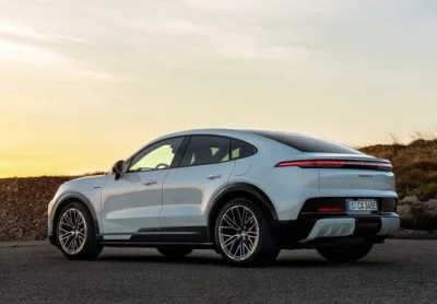 Porsche : près de 40 % des employés gagnent un salaire à six chiffres