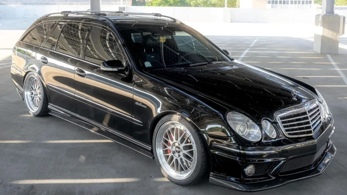 Cette rarissime Mercedes E63 AMG break cache une modification que la marque n’a jamais osé faire