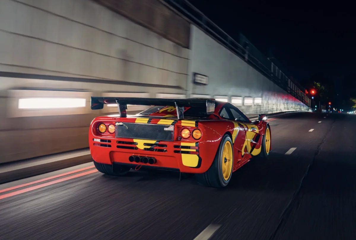 Cette McLaren F1 accidentée appartenait à une star du rock... et elle est à vendre ! (+images)