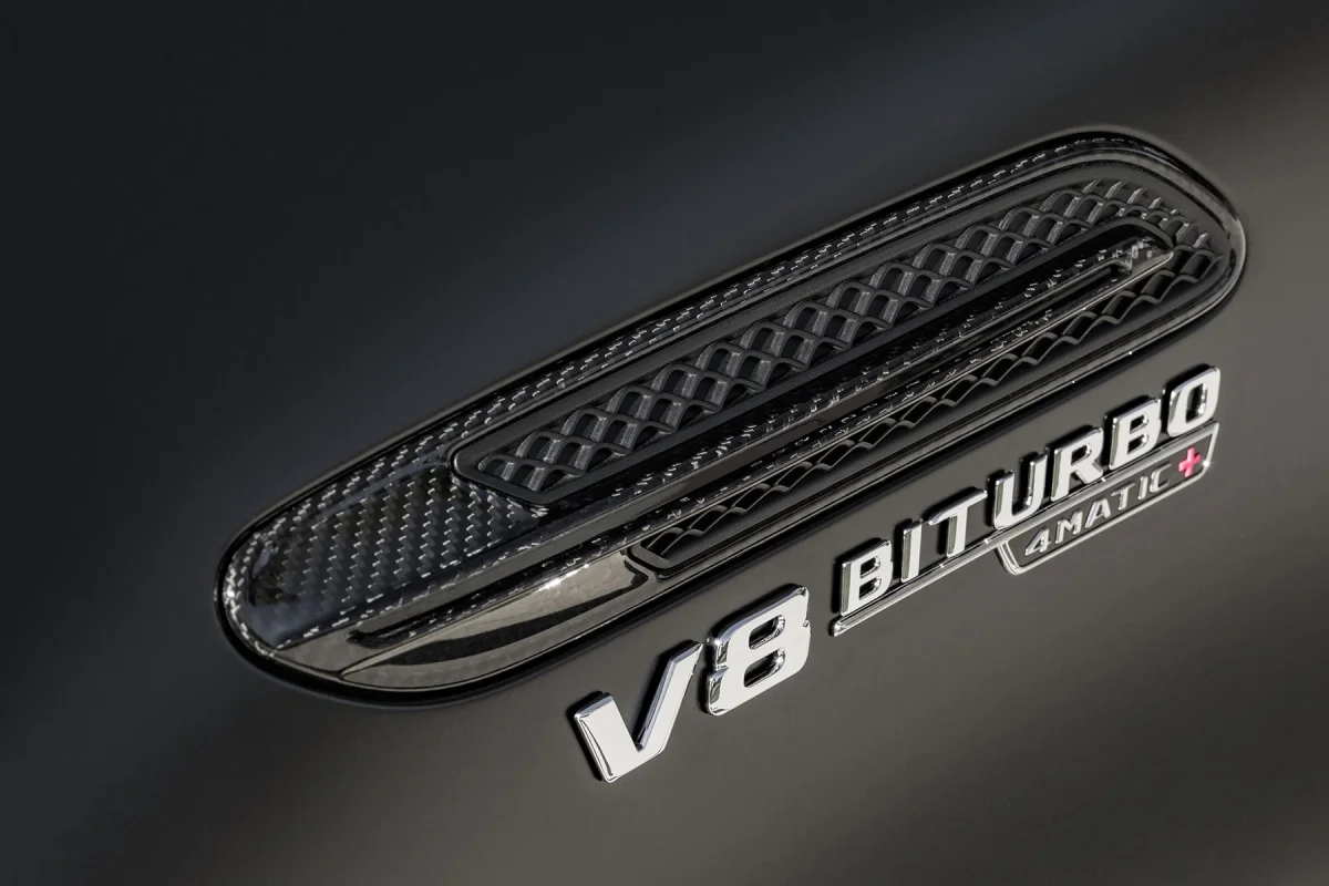 Mercedes-AMG : le nouveau V8 ne semble pas prêt pour la future C63