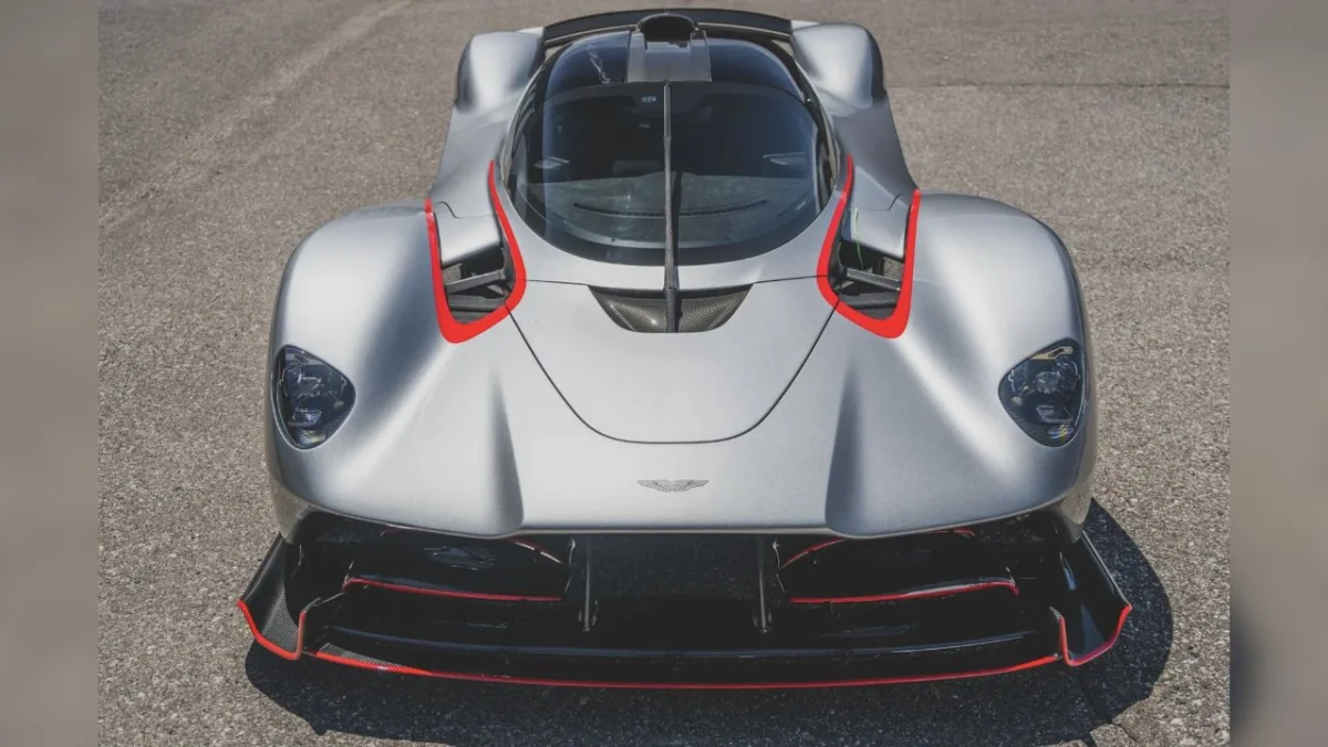 Il a attendu des années cette Aston Martin Valkyrie Spider… avant de la revendre avec seulement 137 km