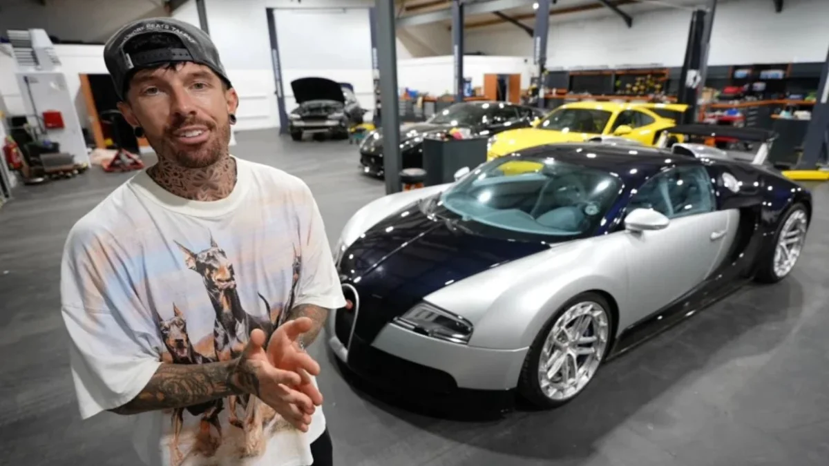 Bugatti n'y croyait pas : la Veyron reconstruite par Mat Armstrong arrive jusqu'à Molsheim