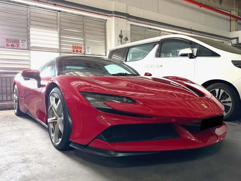 47 Ferrari, Rolls-Royce et Porsche saisies : Singapour liquide la collection d'un vaste réseau criminel