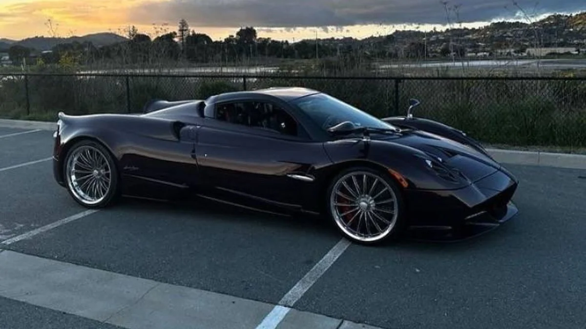 Une Pagani Huayra Roadster à plusieurs millions d'euros apparaît à 52 000 € sur Facebook Marketplace