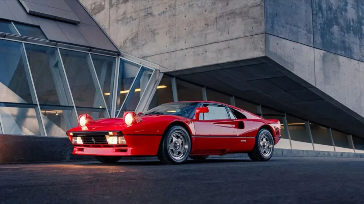 Avec seulement 1 541 km, cette Ferrari 288 GTO pourrait battre le record du modèle aux enchères à Monterey